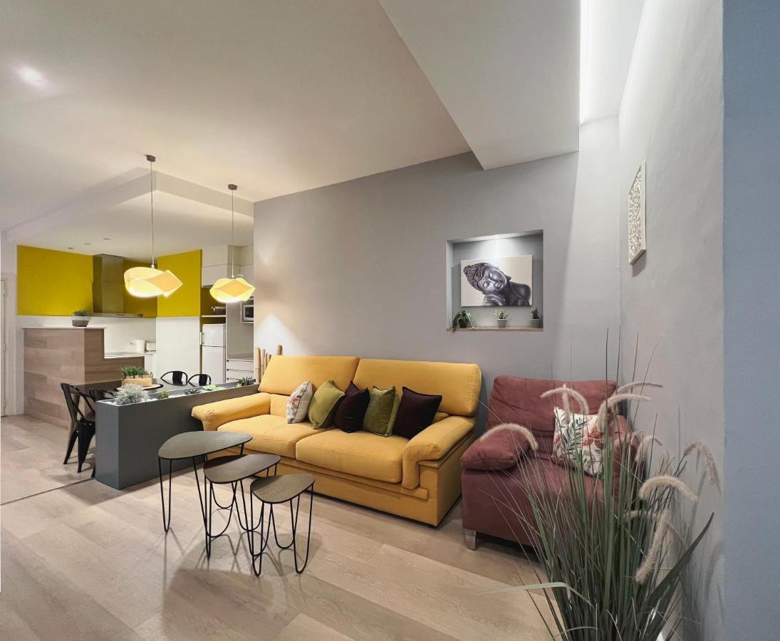 Stay U-Nique Apartments Sants Barcelona Bagian luar foto