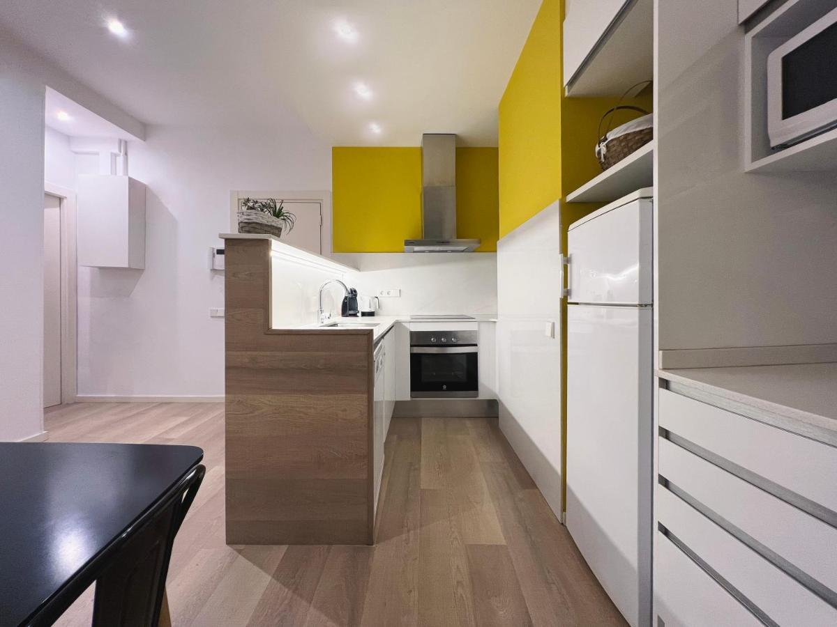 Stay U-Nique Apartments Sants Barcelona Bagian luar foto